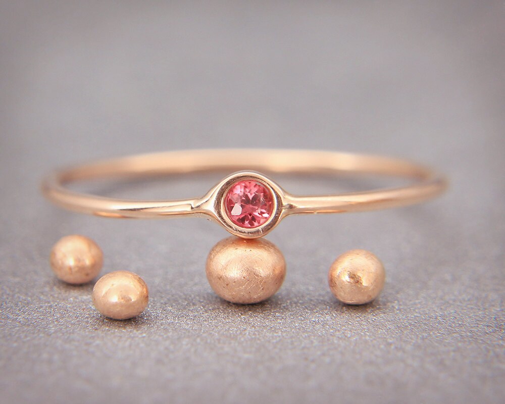 Roter Saphir Ring | Handgemachter Massiver 14K Roségoldring Mit Rotem von AverieJewelry