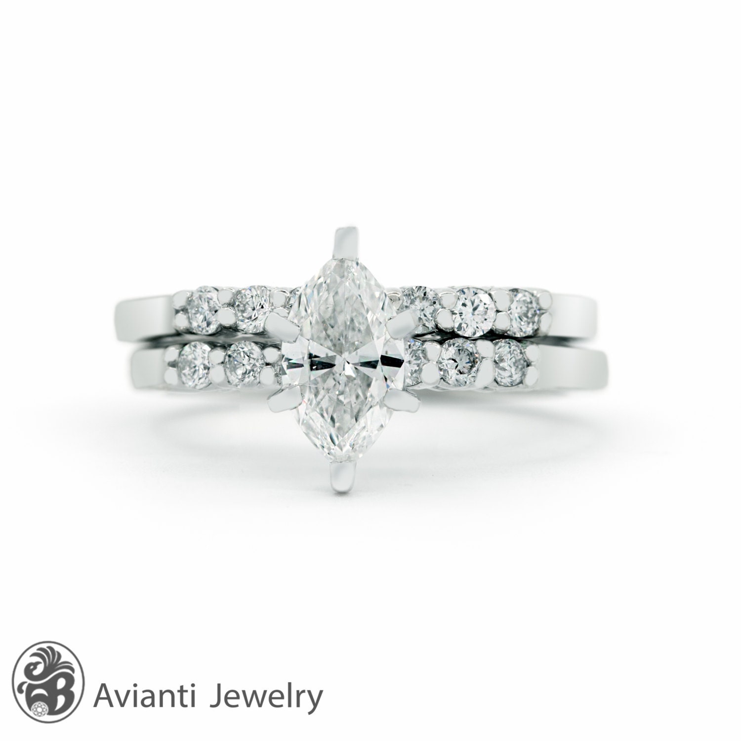 14K Weißgold Marquise Diamant Verlobungsring Set 14K Weißgold Marquise Diamant Verlobungsring Set von AviantiJewelry