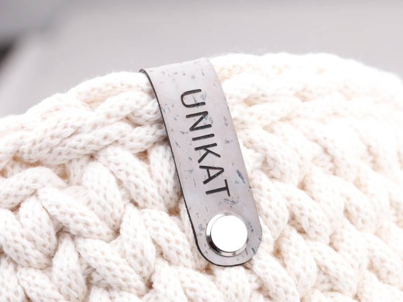 Label Für Häkelkorb, Knicklabel Mit Schraube, Kunstleder Labels Chicago Screws, Schraubniete, Lederlabels "Unikat" Niete von AvieArt