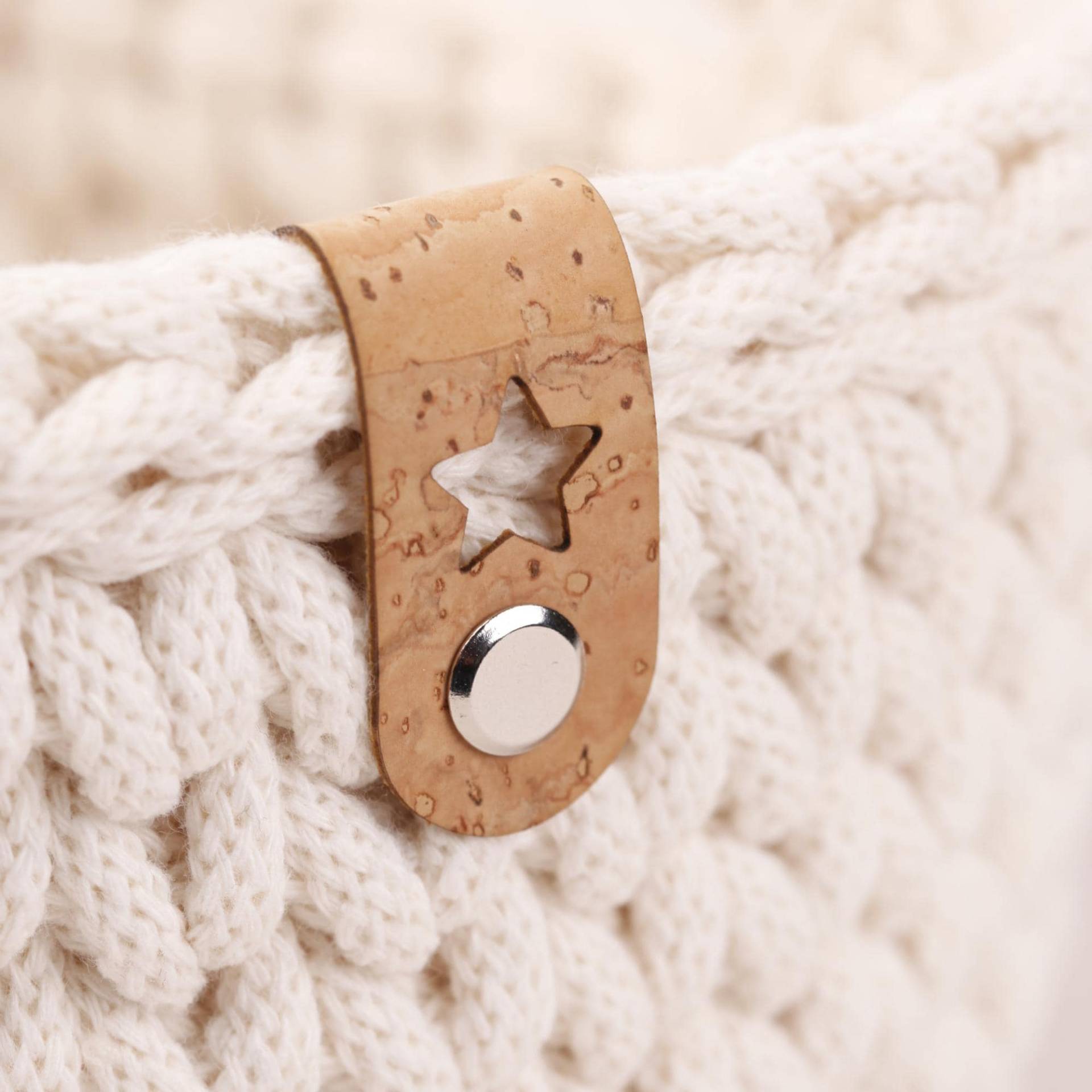 Lederetiketten Mit Nieten, Label Schrauben, Kunstleder Für Bobbiny Garn, Handmade Stern Aus Korkstoff, Nählabel Kork Lederetiketten Mit Nieten, Label Schrauben, Kunstleder Für Bobbiny Garn, Handmade Stern Aus Korkstoff, Nählabel Kork von AvieArt