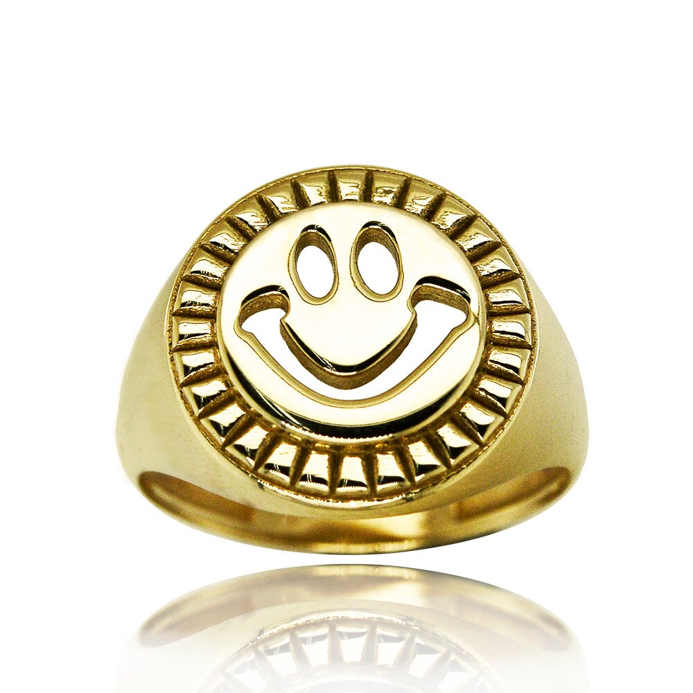 Smile Emoji Ring 14K Gelbgold von AvitalandCoJewelry