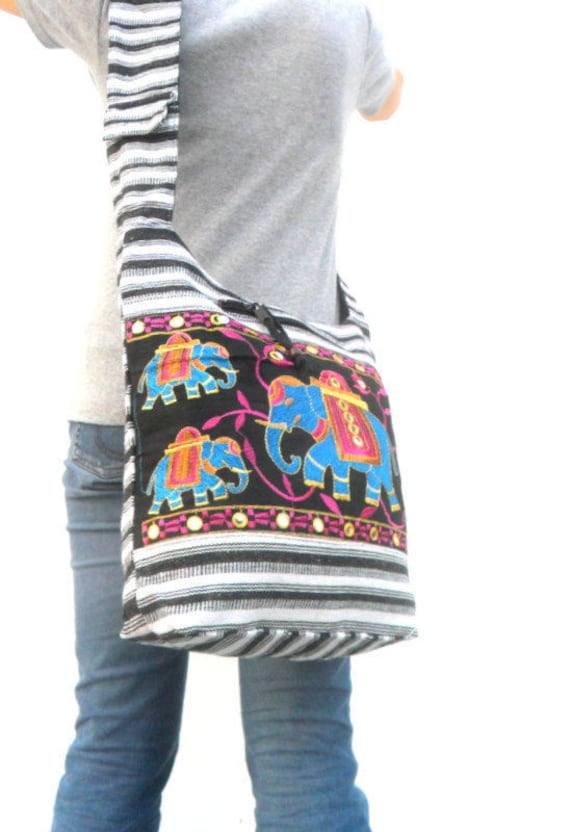 Sling Elephant Bag Hobo Boho Tasche Hippie Crossbody Bestickte Schultertasche Messenger Schwarz Weiß Grün Farbe Handtaschen Sling Elephant Bag Hobo Boho Tasche Hippie Crossbody Bestickte Schultertasche Messenger Schwarz Weiß Grün Farbe Handtaschen von Avivahandmade