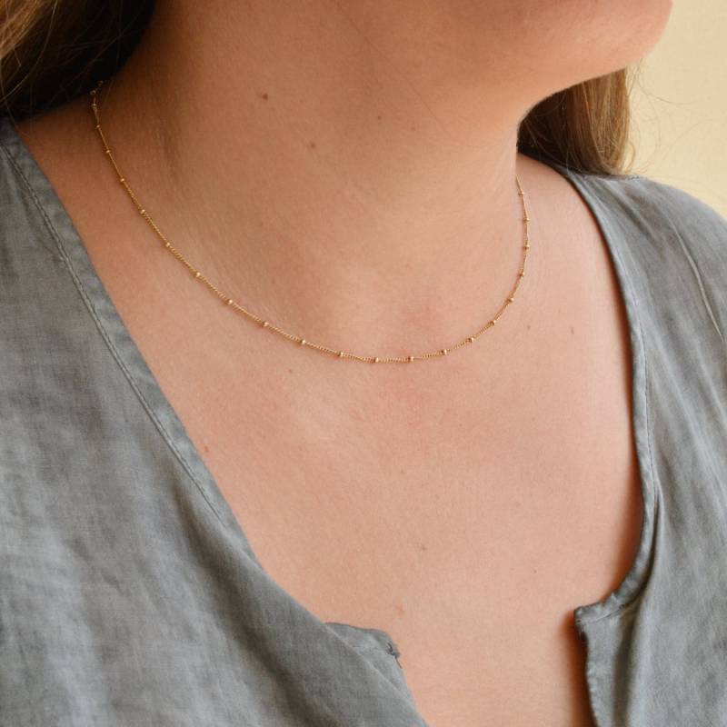 Elegante Gold Filled Satelliten Kette Für Layering - Zarter Zierlicher Schmuck Jeden Tag Geschenkbox Inklusive von Avnis