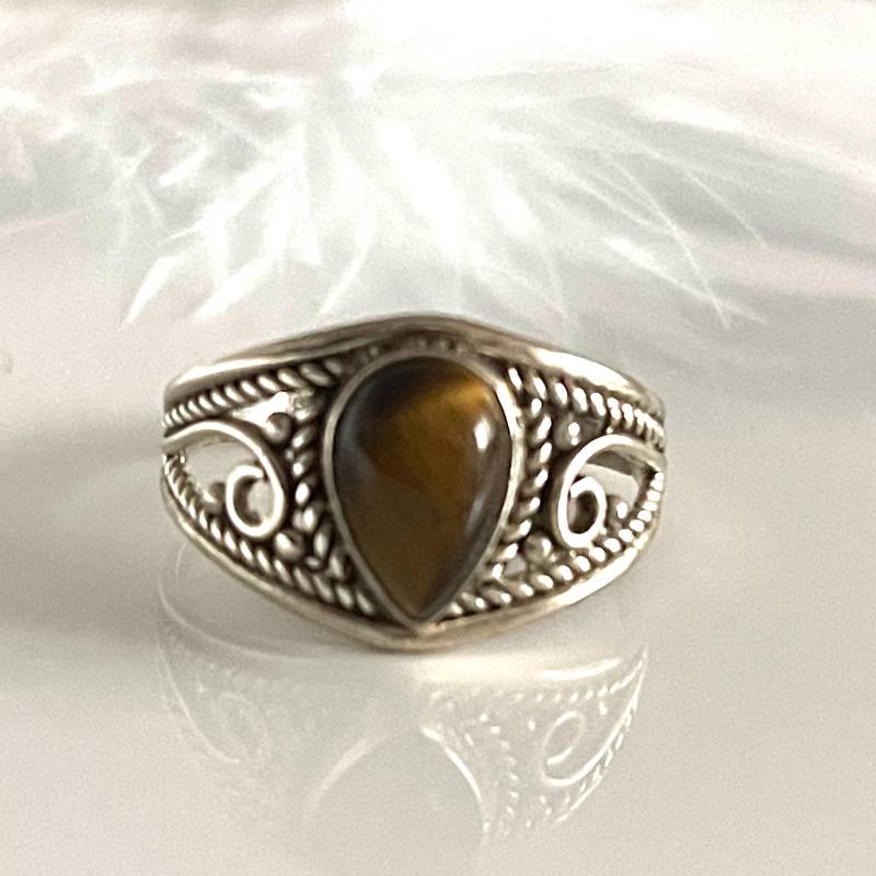925 Gegen Den Strom Ring Natürlicher Tigerauge Silberring in Größe 54 Und 55 Filigraner Breiter Damenring Geschenk Für Sie von AvoMirakII