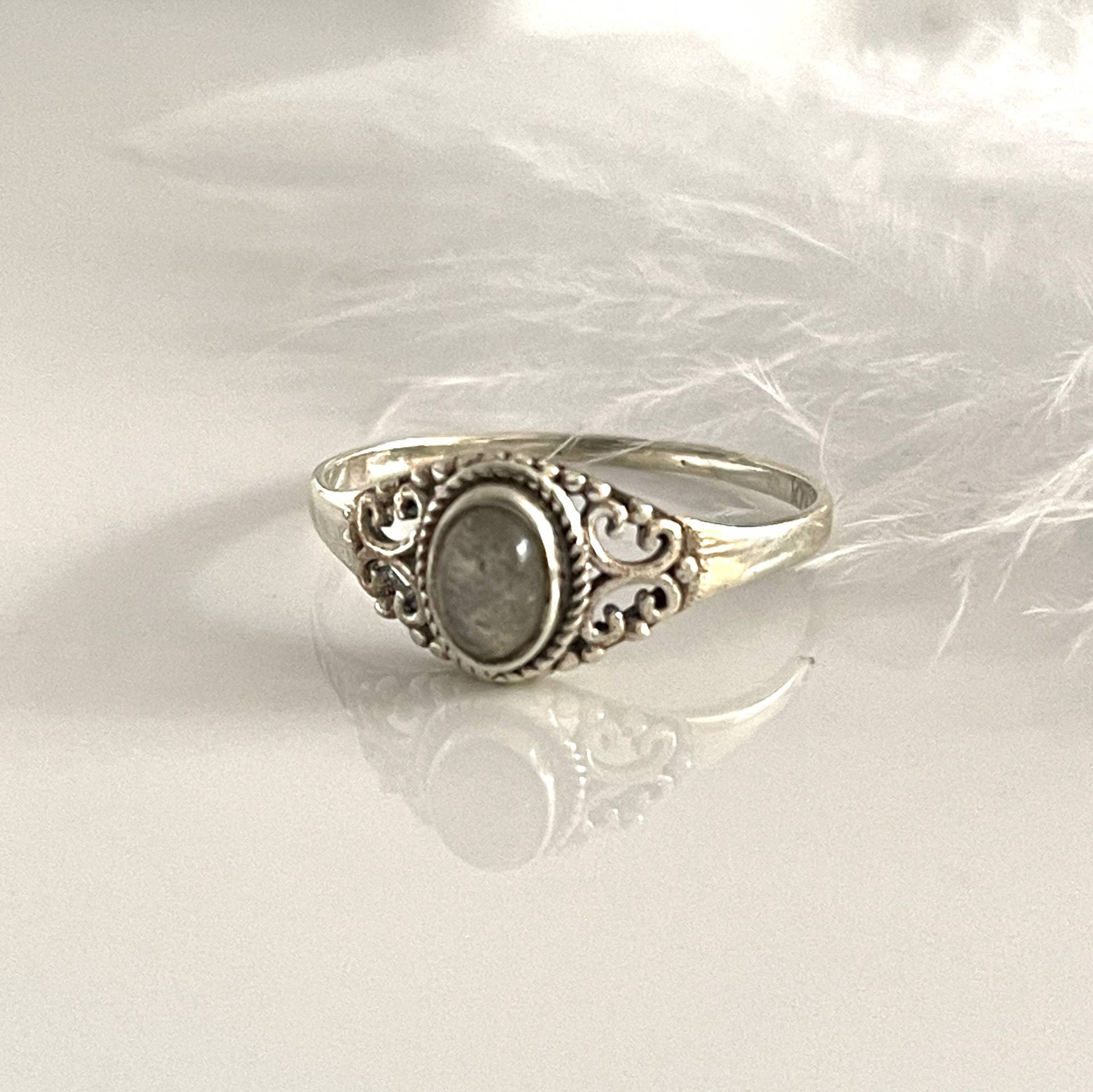 925 Mondstein Silberring Verlobungsring Filigraner Größe 62 Zierlicher Moderner Damenring Geschenk Für Sie von AvoMirakII