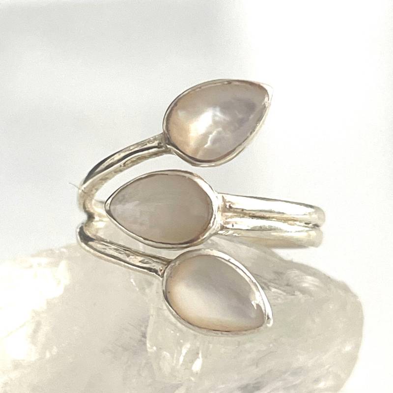 925 Offener Verstellbarer Mondstein Silberring 3 Steine Ring Moderner Edelsteinring Damenring von AvoMirakII