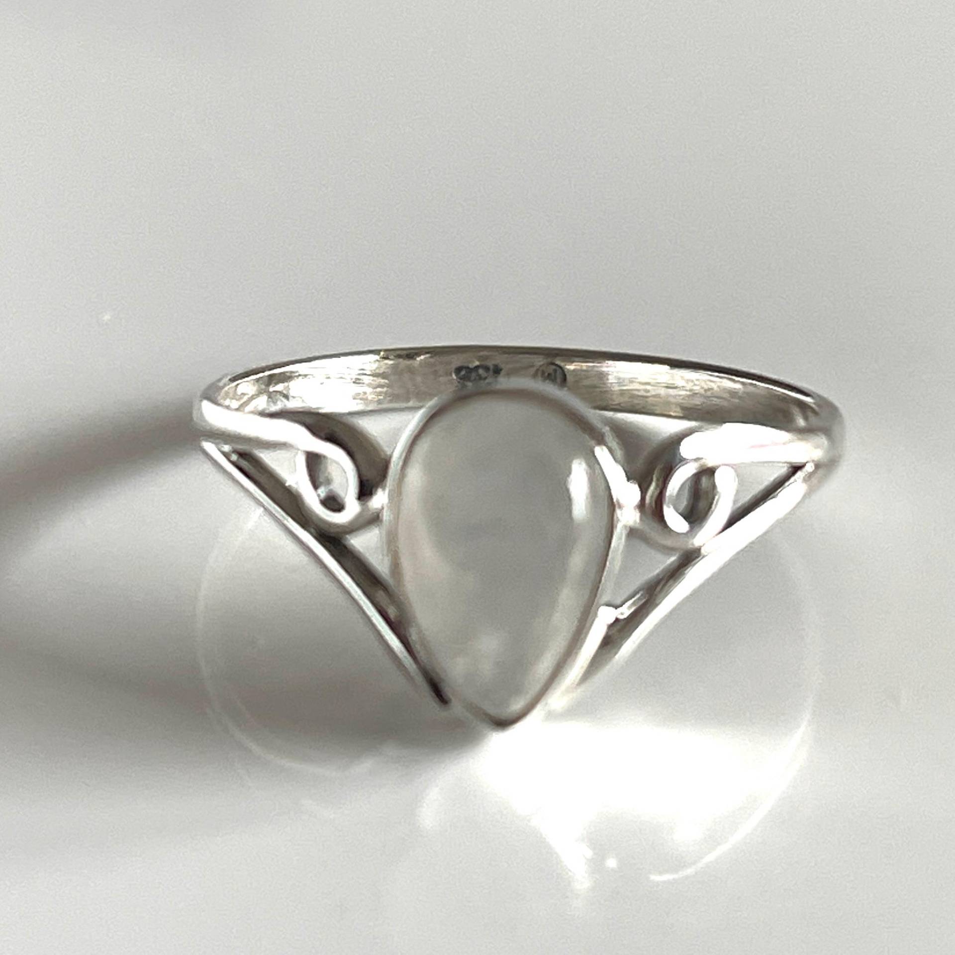 925 Silberring Mit Mondstein Filigraner Edelsteinring Damenring von AvoMirakII