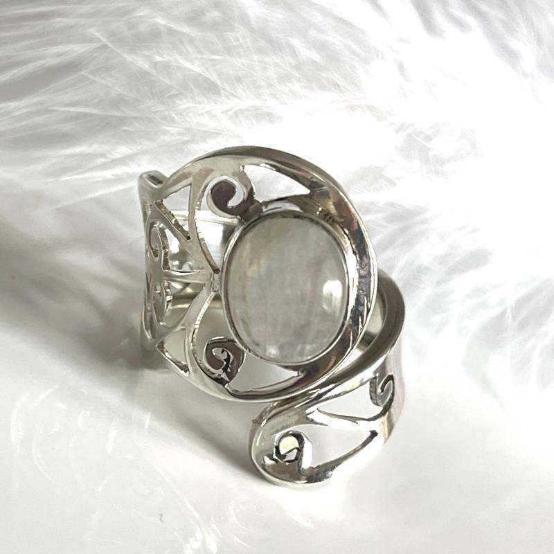 Breiter Offener 925 Silberring Mit Mondstein Verstellbarer Filigraner Edelsteinring Damenring von AvoMirakII