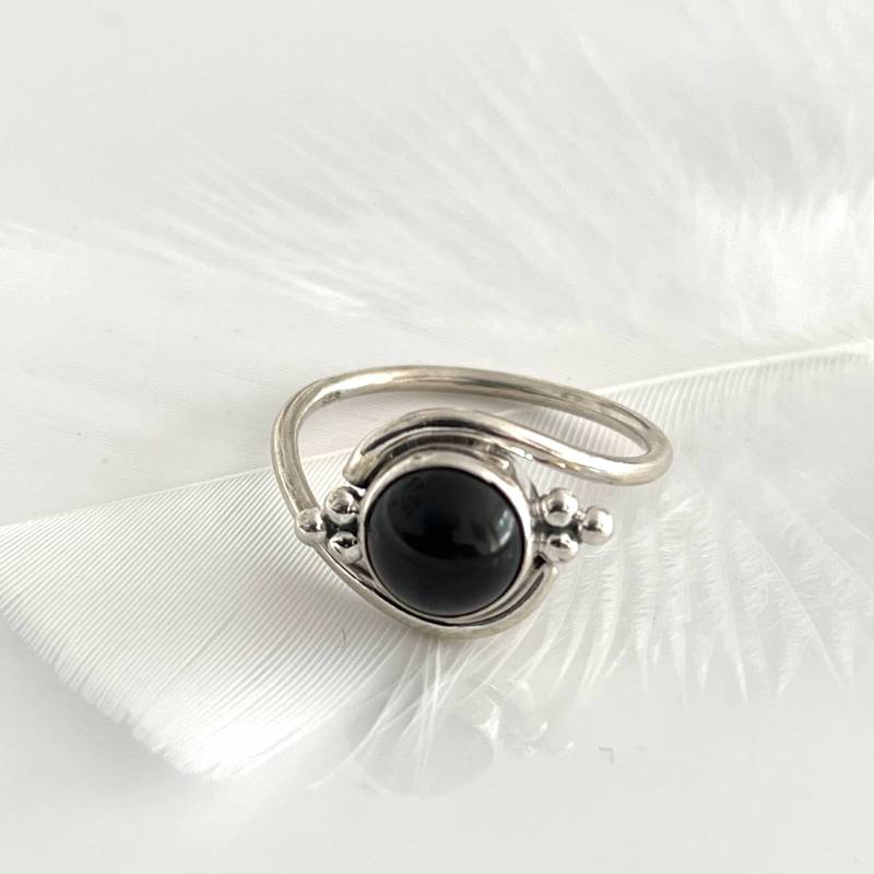 Echter Onyx Silberring 925 Silber Runder Edelsteinring Solitär Größe 56 Damenring von AvoMirakII