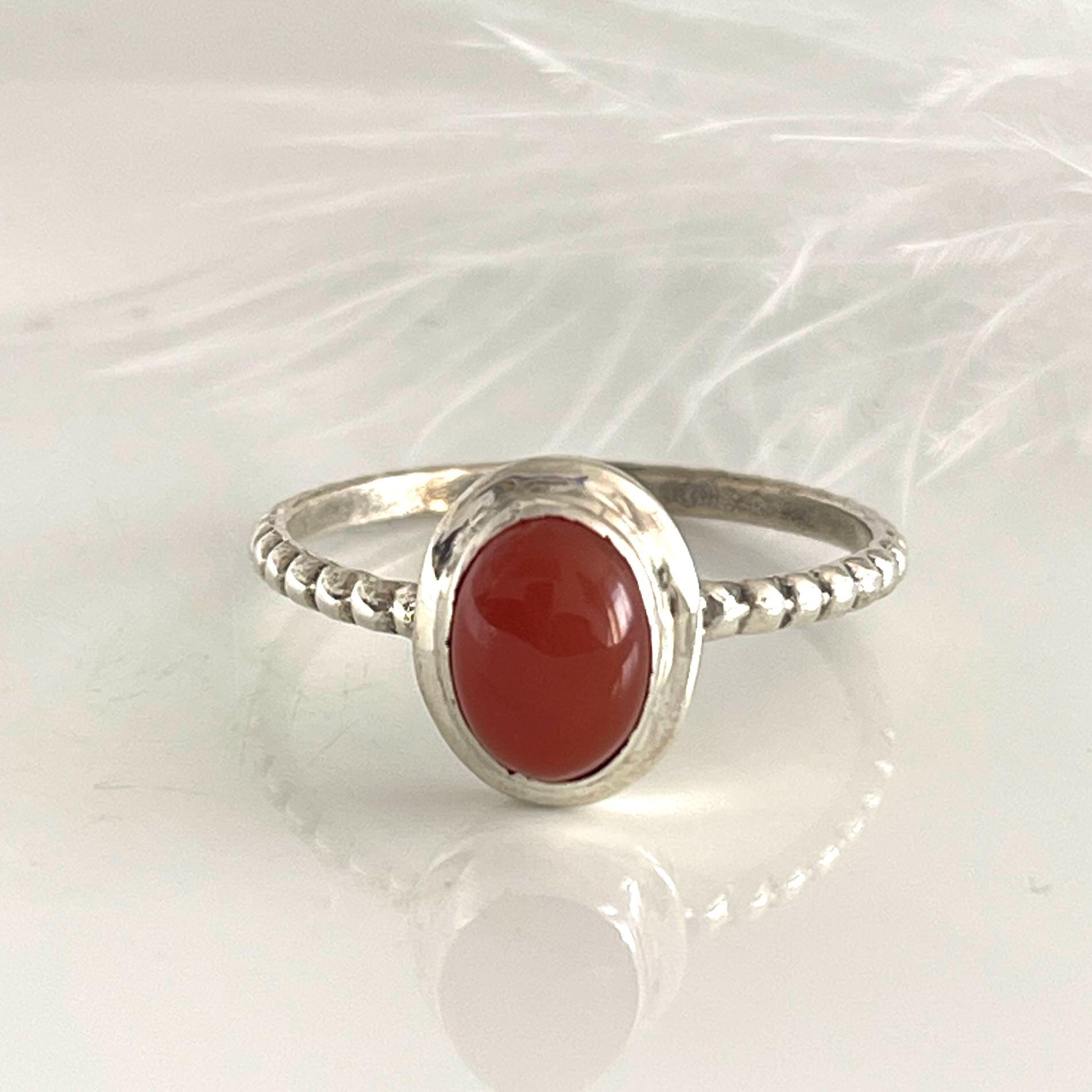 Filigraner Karneol 925 Silberring Edelstein Ring in Größe 59 Und 60 Steinring Moderner Zarter Damenring Geschenk Für Sie Filigraner Karneol 925 Silberring Edelstein Ring in Größe 59 Und 60 Steinring Moderner Zarter Damenring Geschenk Für Sie von AvoMirakII