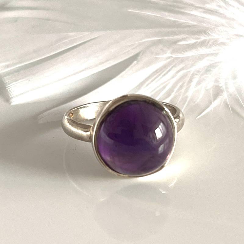Gegen Den Strom Amethyst Ring 925 Sterling Silber Großer Runder Edelsteinring Lavender Massiver Damenring Geschenk Für Frauen von AvoMirakII