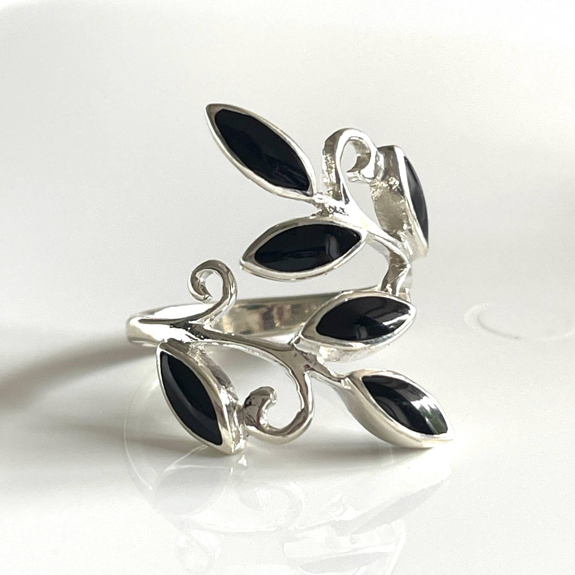 Gegen Den Strom Ring Offener Verstellbarer 925 Silberring Mit 6 Onyx Steinen Blätterring Breiter Edelsteinring Für Frauen von AvoMirakII