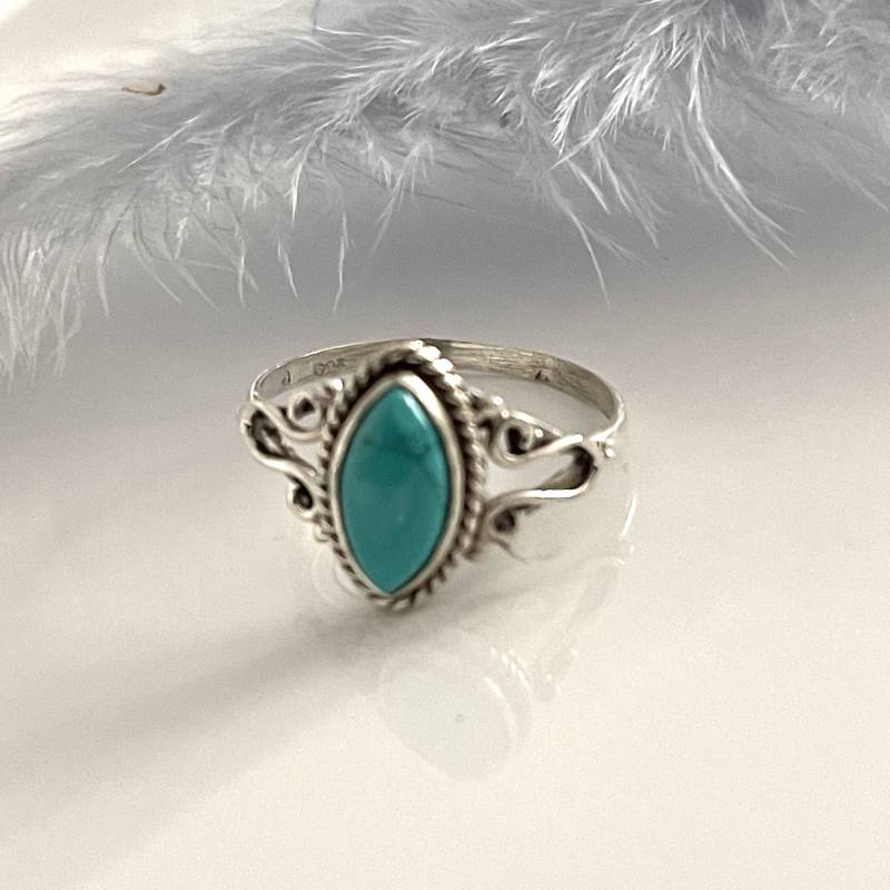 Gegen Den Strom Ring Türkis 925 Silberring Filigraner Blauer Steinring Edelstein Für Sie Gegen Den Strom Ring Türkis 925 Silberring Filigraner Blauer Steinring Edelstein Für Sie von AvoMirakII