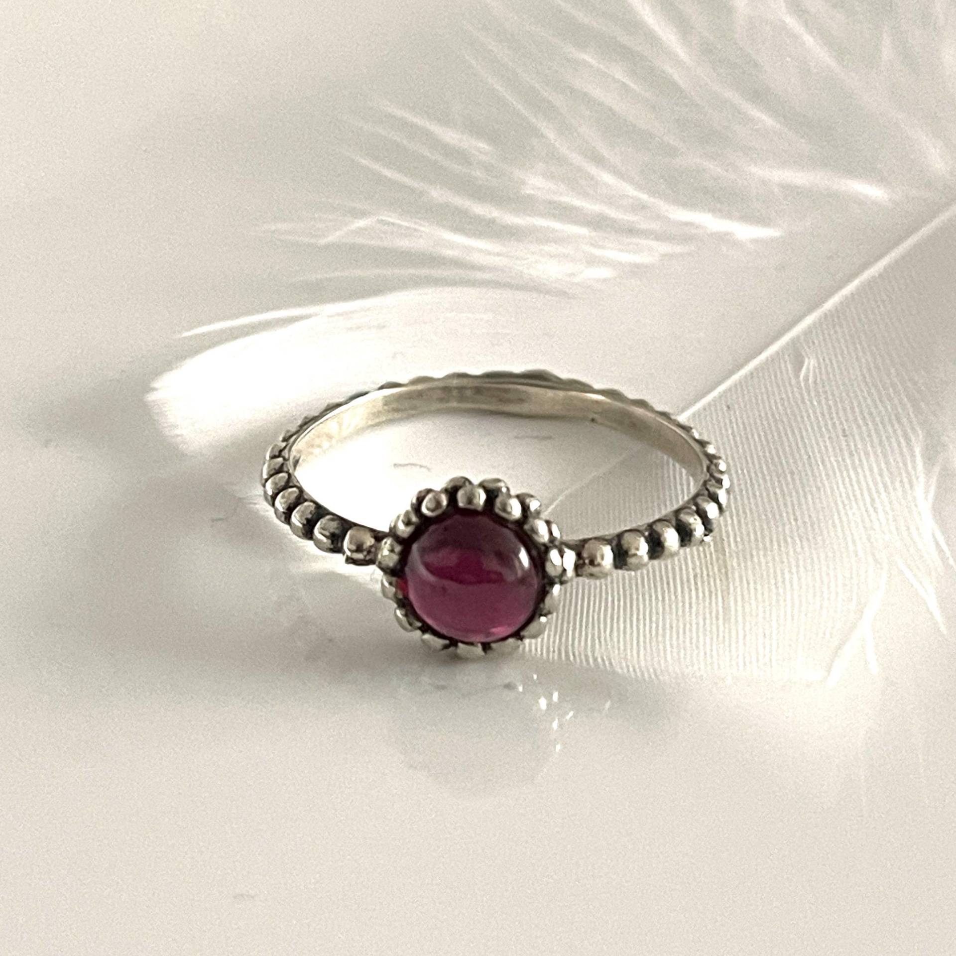Gegen Den Strom Silberring 925 Granat Silber Ring Kugelring Größe 62 Steinring Solitär Edelsteinring Für Sie von AvoMirakII