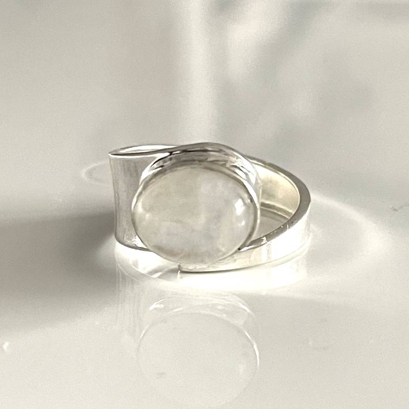 Natürlicher Mondstein Silberring 925 Offener Damenring Verstellbarer Ring Statement Für Jede Größe Unikat Echtsilber Frauen von AvoMirakII