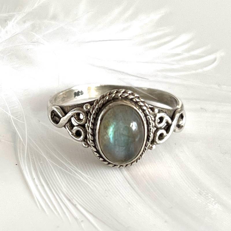 Regenbogen Labradorit Ring 925 Silber Natürlicher Stein Filigraner Edelsteinring Solitärring Geschenk Für Sie von AvoMirakII