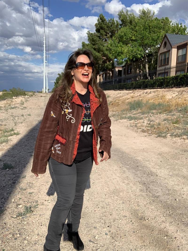 Save The Bees Jacket Designer Clothes von AwareWearDesigns