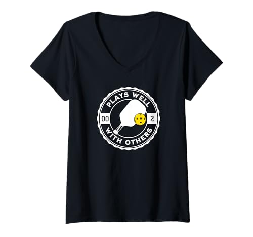 Damen Lustiger Pickleball spielt gut mit Anderen Pickle-Ball-Design T-Shirt mit V-Ausschnitt von Awesome Pickleball Designs for Pickle Ball Players