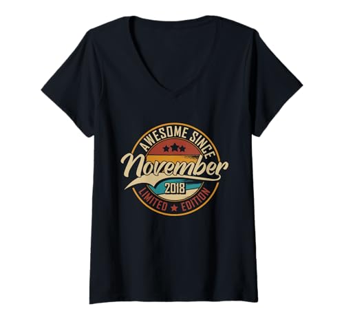 Damen Fantastisch Seit November 2018 | 7 Jahre alt | 7. Geburtstag T-Shirt mit V-Ausschnitt von Awesome Retro Birthday Outfits in November