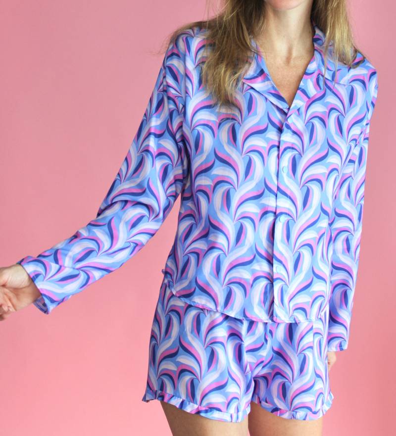 Seidiges Pyjama-Shirt Mit Lavendel-Print, Kurz - Oder Langarm von AwfulPretty
