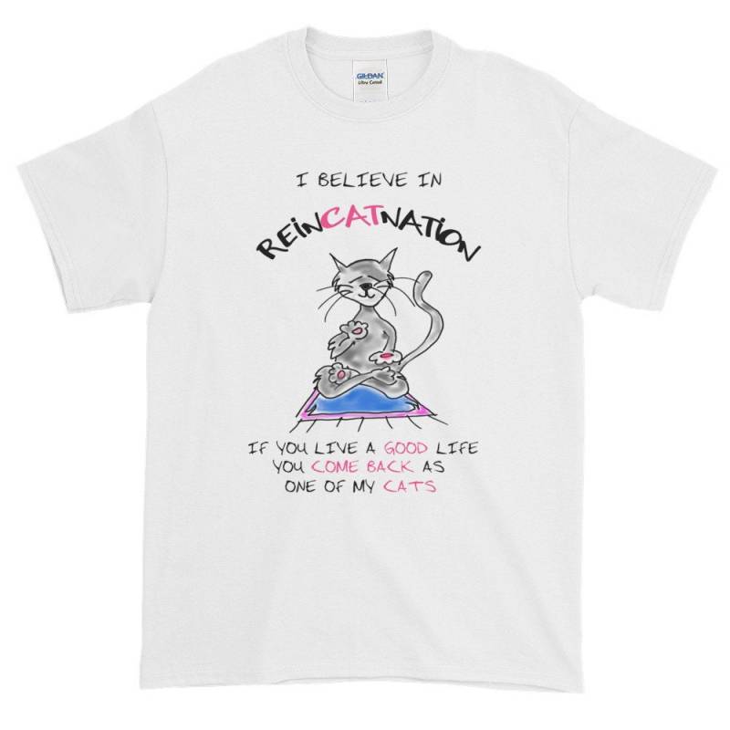 Ich Glaube An Reincatnation Lustige Katze T-Shirt von AwkwardTShirts