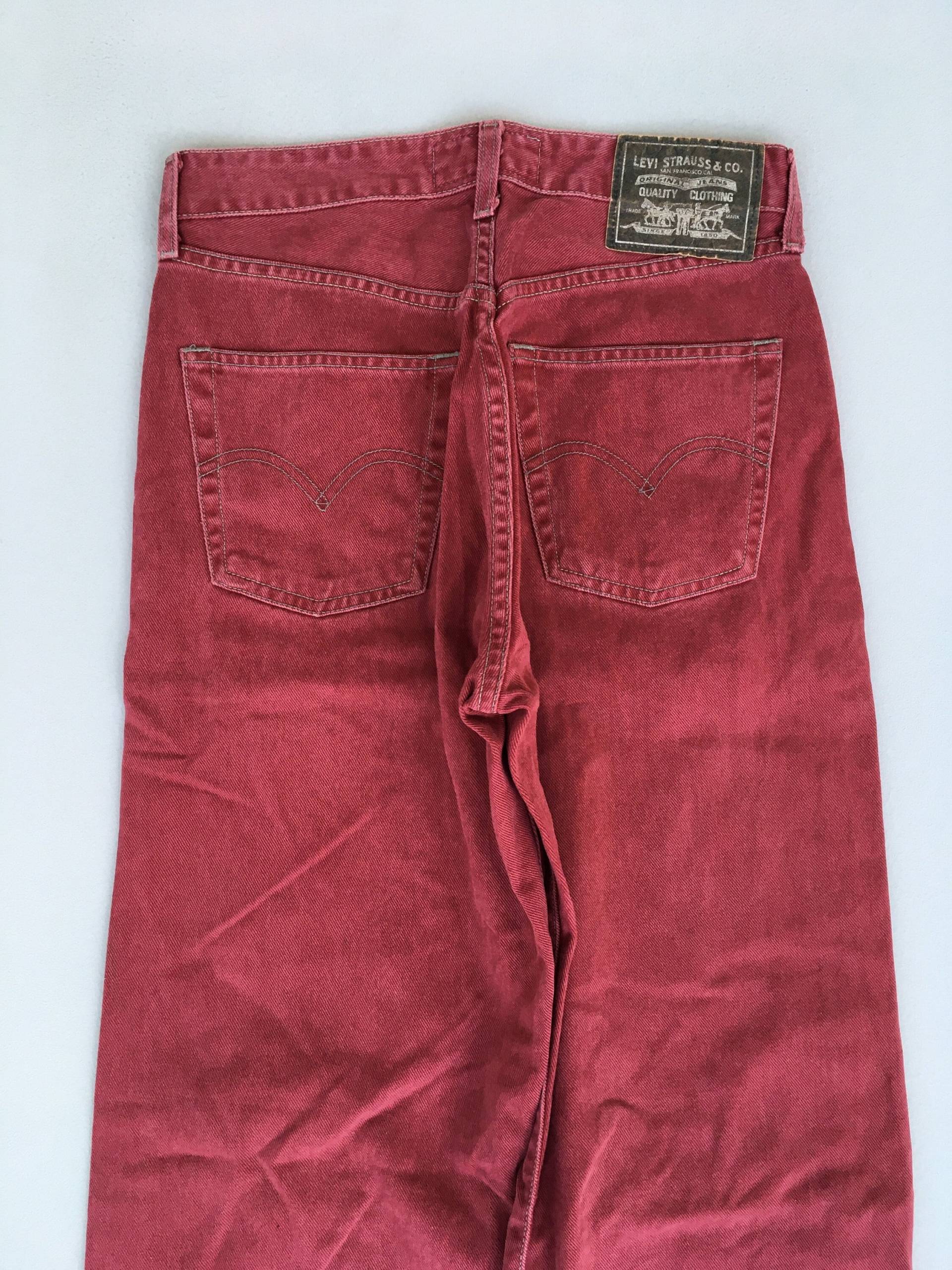 Größe 28x31, 5 Vintage Levis Red Marron Jeans Hell Verwaschene 1990Er Jahre Faded Dirty Denim Distressed Button Fly W28 von AxeVin