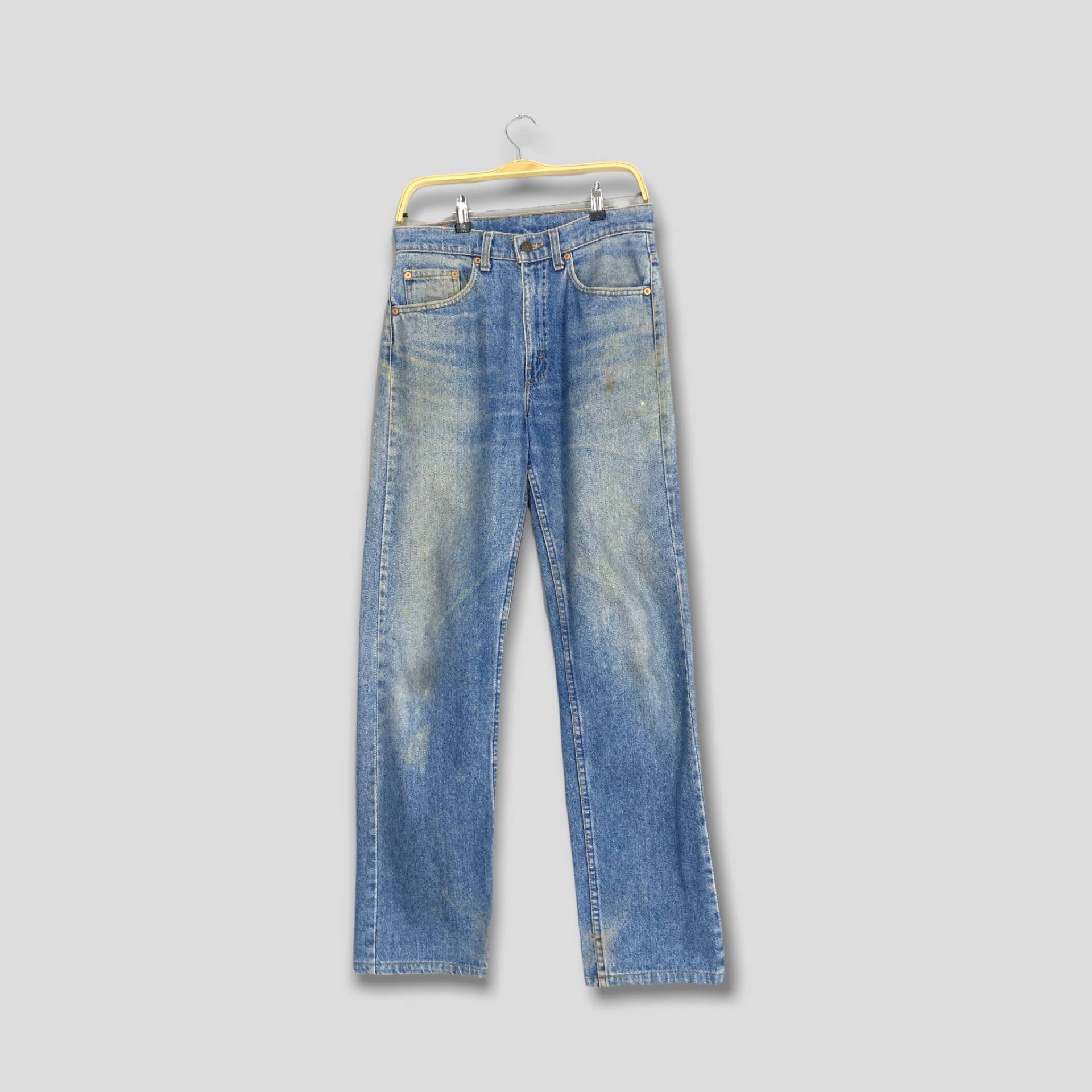 Größe 30x31.5 Vintage Levi's 505 Jeans Straight Slim Denim 1990Er Jahre Light Wash Faded Dirty High Rise W30 von AxeVin