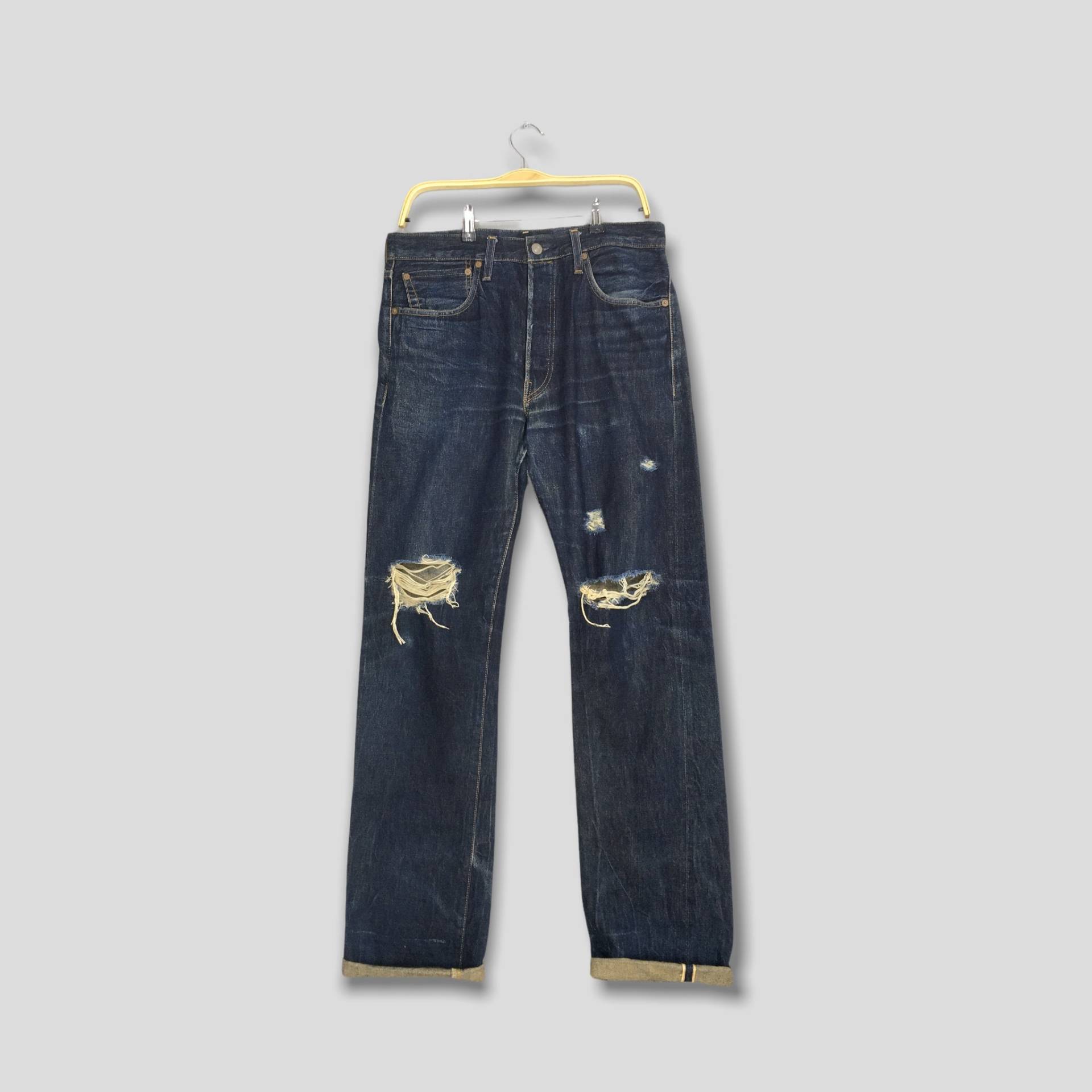 Größe 32x35 Vintage Levis 501xx Big E Lvc Japan Distressed Denim Indigo Blue Jeans 1990Er Jahre Redline Selvedge Levi's Ripped W32 von AxeVin