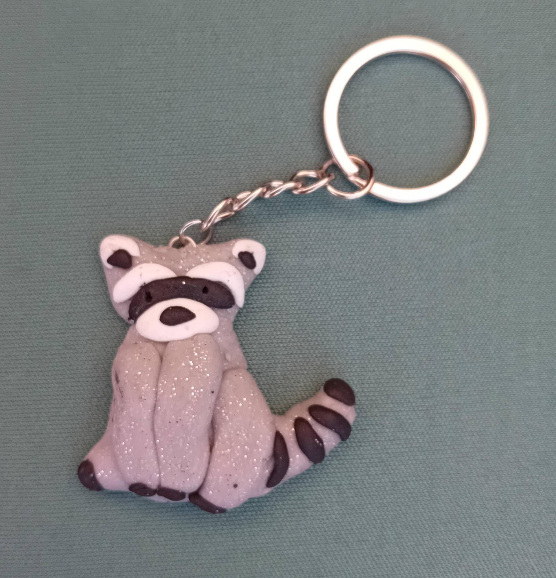 Waschbär Schlüsselanhänger, Charme Waschbär Schlüsselanhänger, Charme von Axelinaproductions