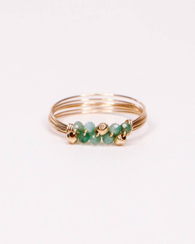 Andrea Vert, Mehrreihiger Ring, Edelsteinring, Feiner Gold, Silber, Smaragd, Weihnachtsgeschenkschmuck von AxelleJoly
