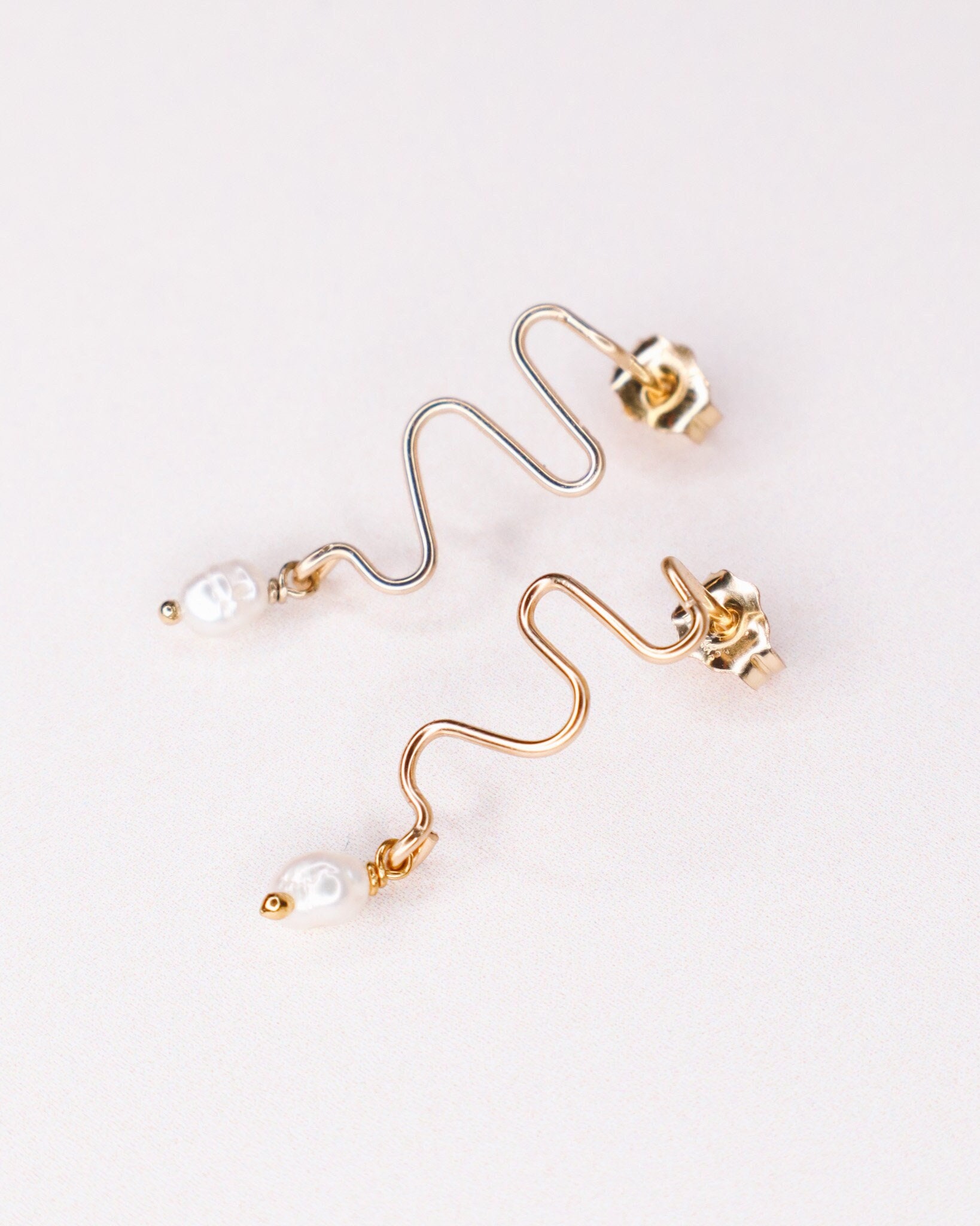 Delphes, Schlangenohrringe, Baumelnde Ohrringe, Gold, Silber, Wellenohrringe Aus Zuchtperlen, Feine Schmuck Als Weihnachtsgeschenk von AxelleJoly