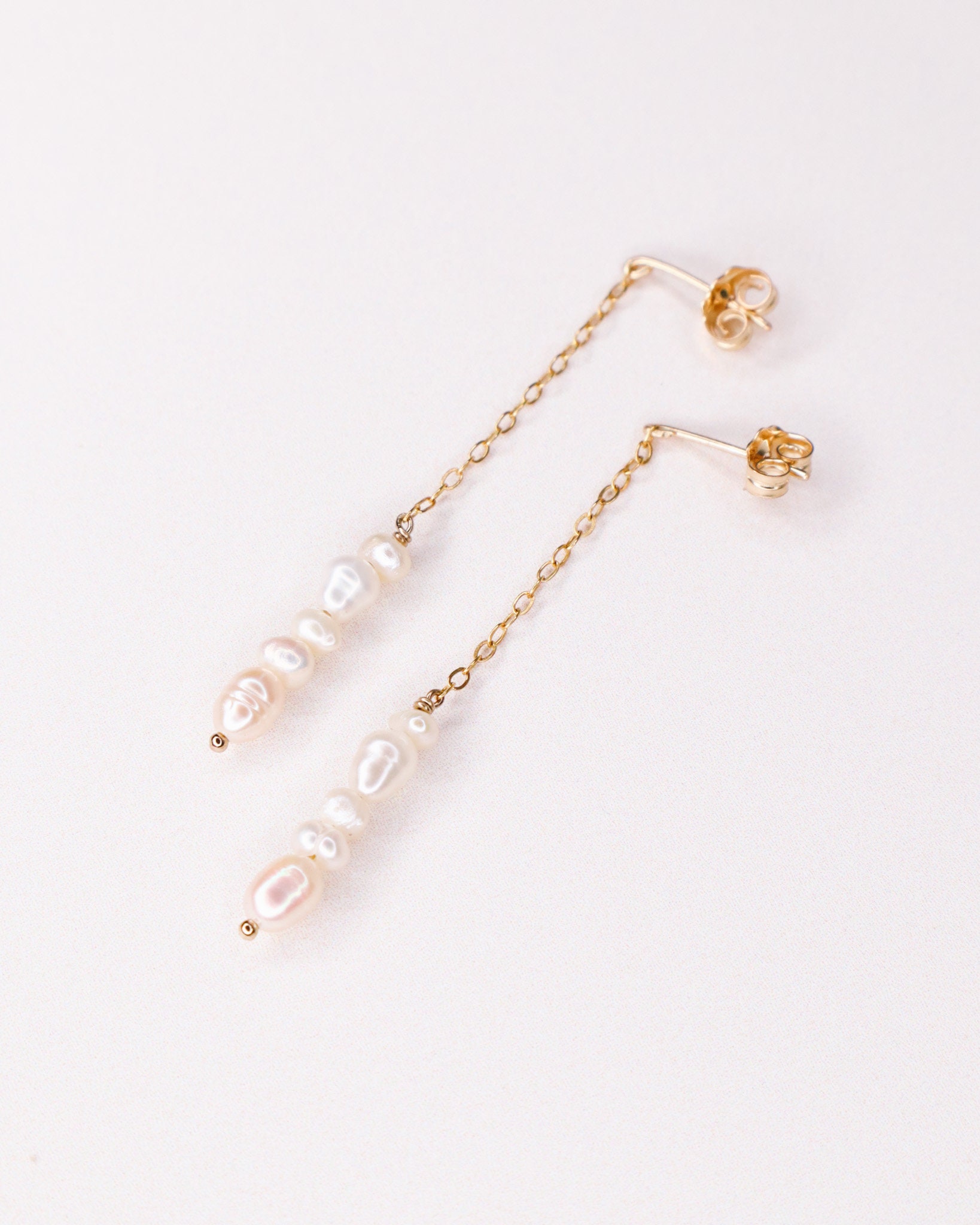 Silva, Ohrhänger, Kettenohrringe, Hochzeitsschmuck, Gold, Silber, Zuchtperlen, Weihnachtsgeschenkschmuck von AxelleJoly