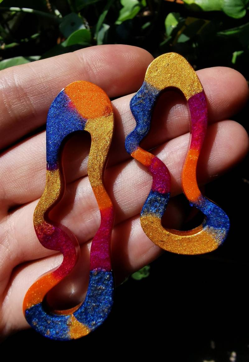 Bright Asymmetry Bright Asymmetry von Axoplasm