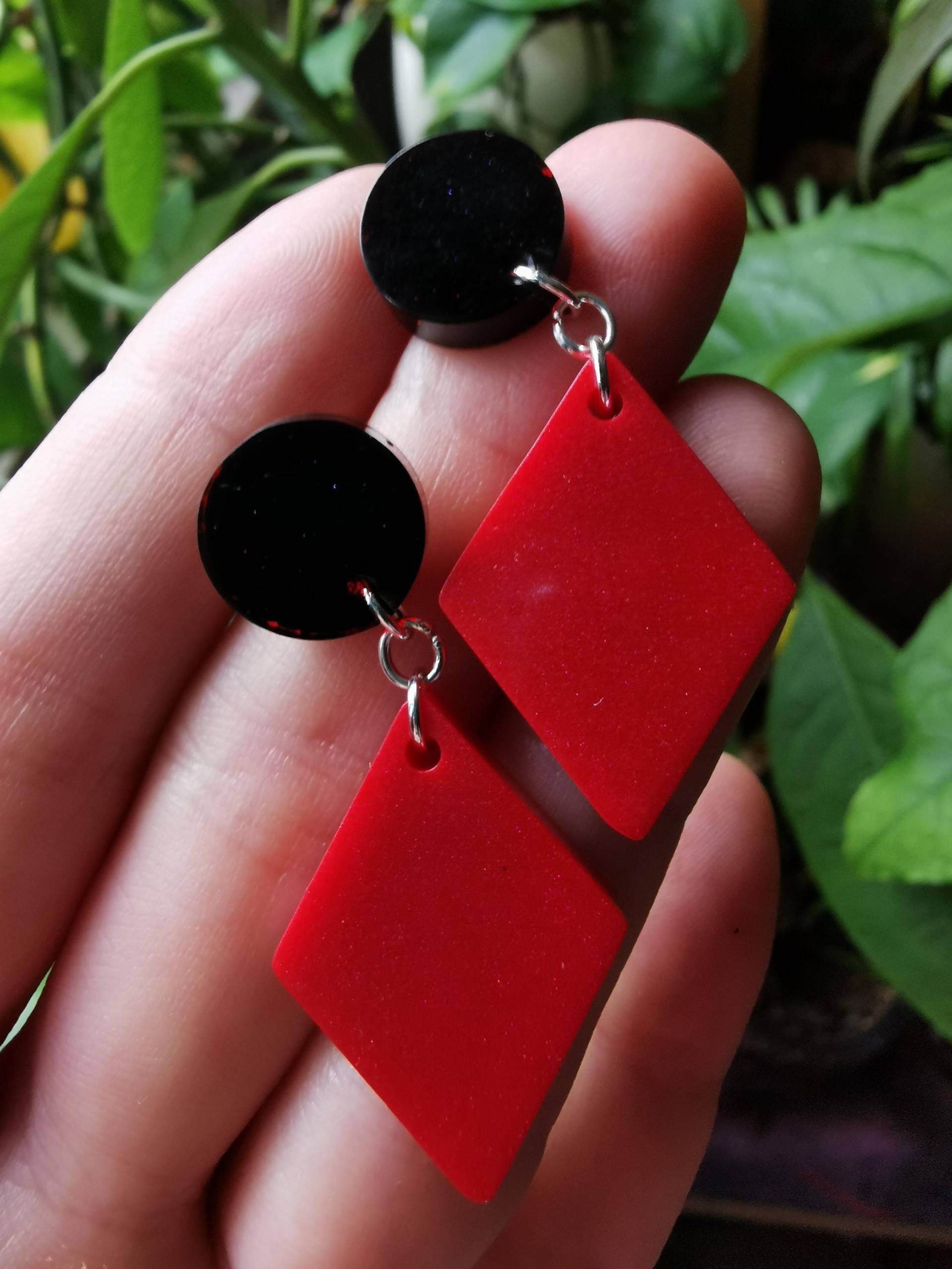 Red Rhombus von Axoplasm