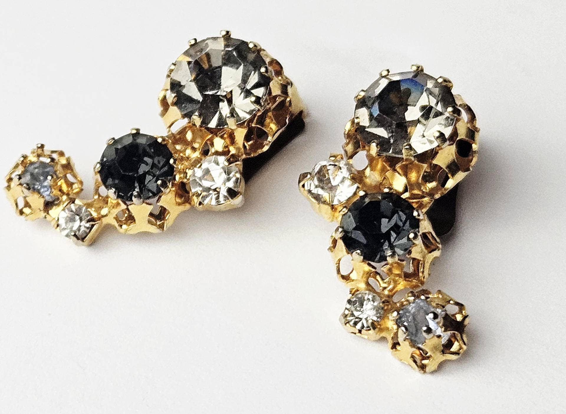 Vintage Mid Century Modern Smokey Österreich Kristall Strass Ohrclips Statement Ohrringe von AyCarambaGifts