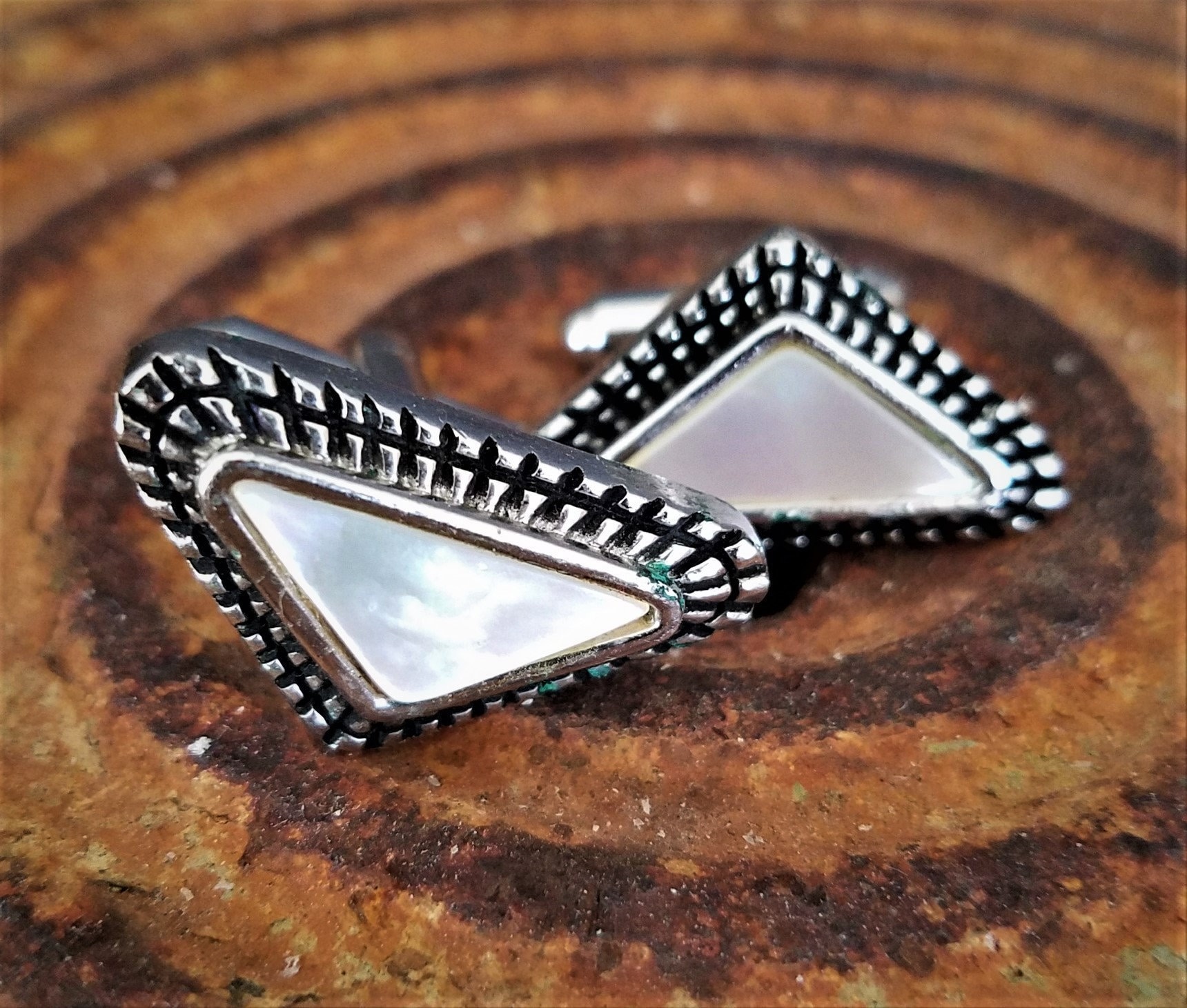 Vintage Silber Art Deco Perlmutt Inlay Manschettenknöpfe von AyCarambaGifts