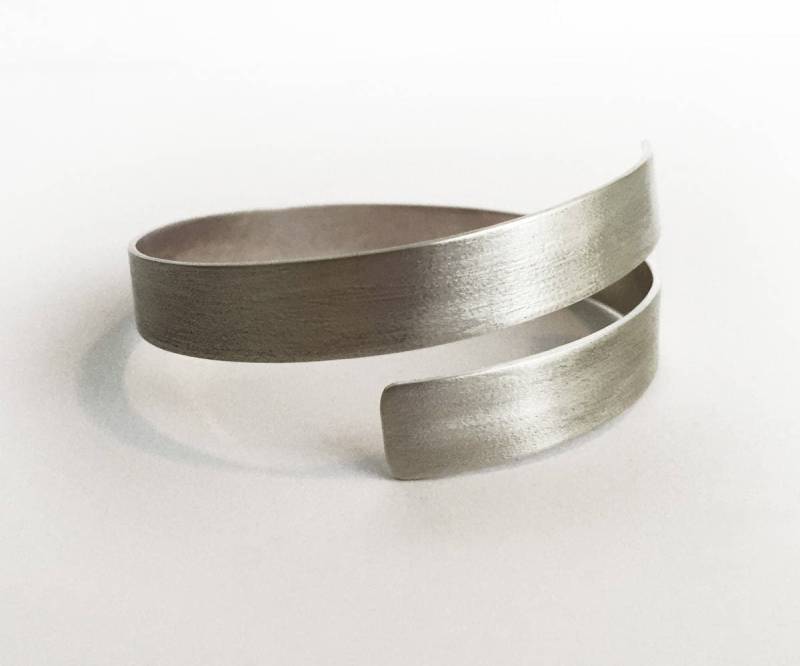 Manschette Offen Bypass Armband Silber Handmade Armreif Split Eleganter Breiter von AyalaVitkon