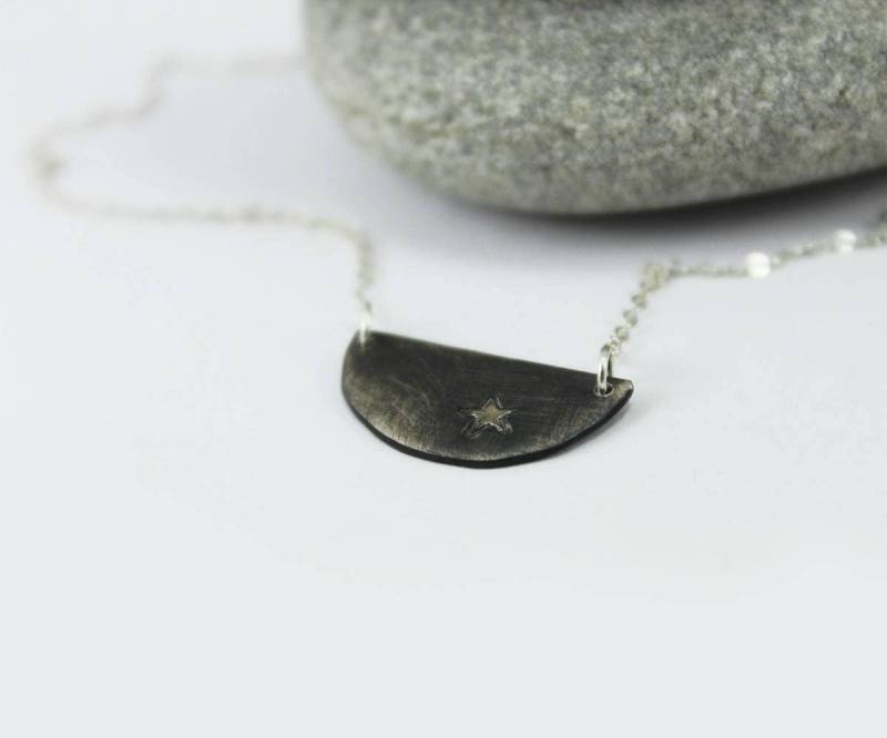stern Anhänger Silber Schmuck Celestial Oxidierter Halskette Halbkreis von AyalaVitkon