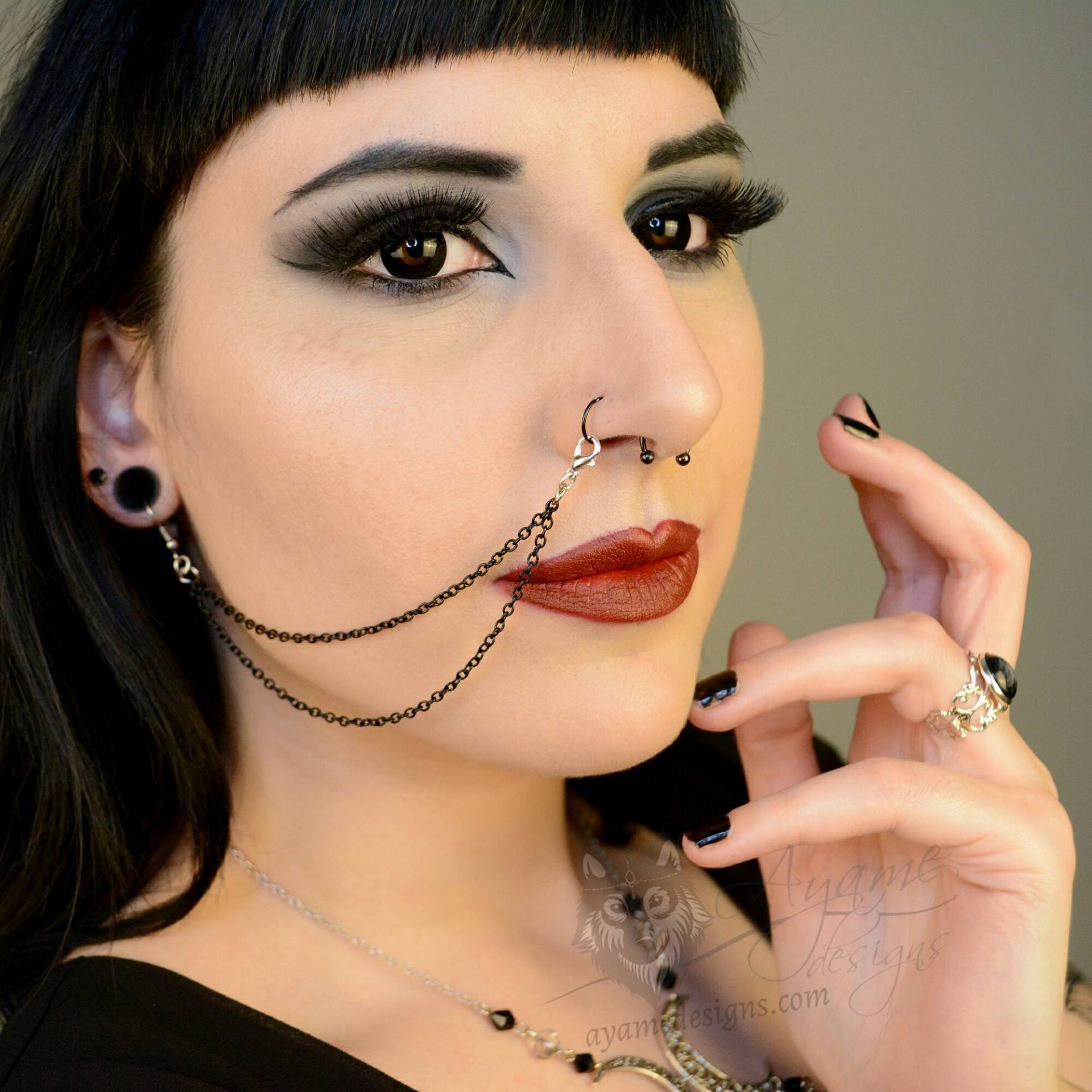 Schwarze Edelstahl Nase/Lip To Ohr Kette | Doppelt Schwarze Edelstahl Nase/Lip To Ohr Kette | Doppelt von AyameDesigns