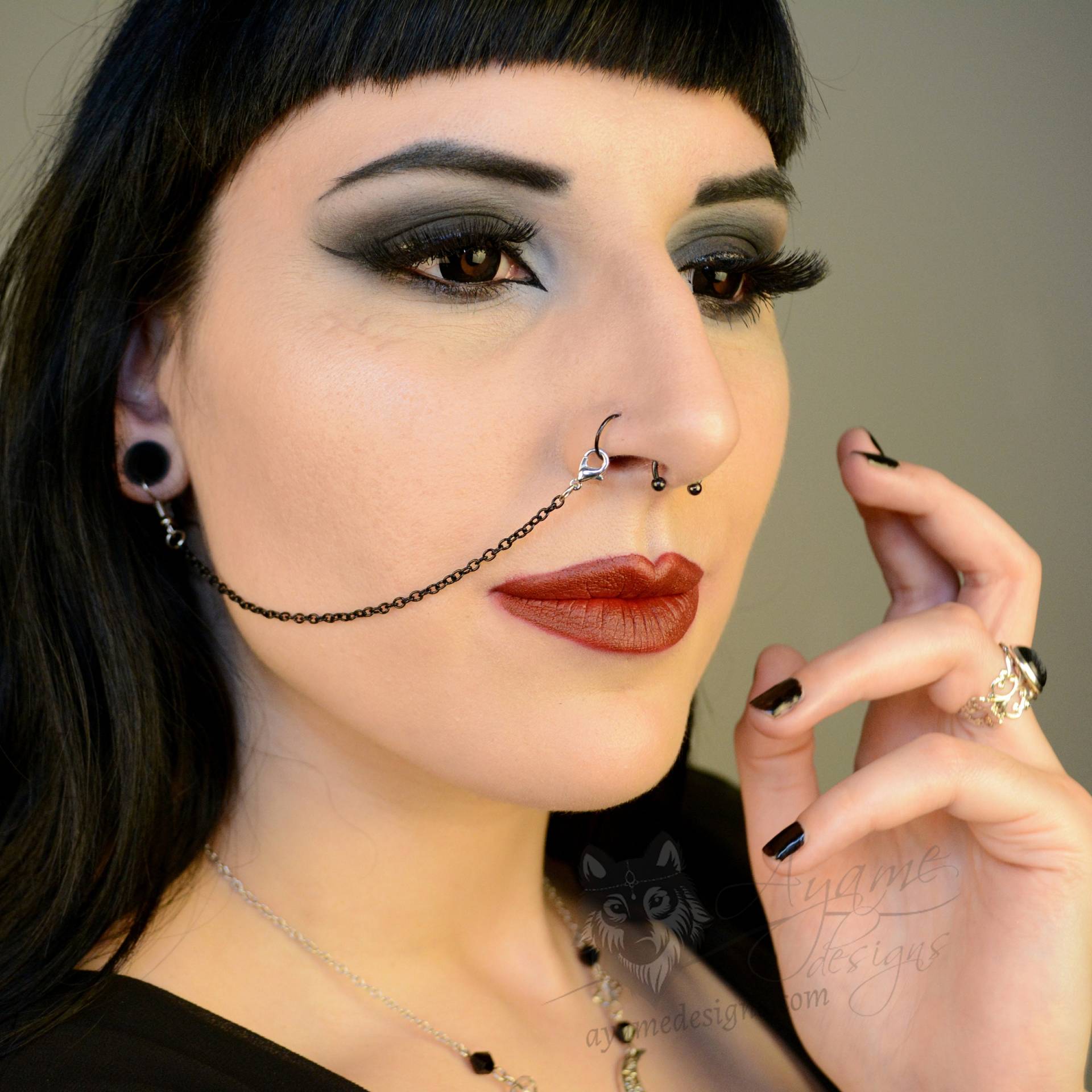 Schwarze Edelstahl Nase/Lip To Ohr Kette | Einzeln Schwarze Edelstahl Nase/Lip To Ohr Kette | Einzeln von AyameDesigns