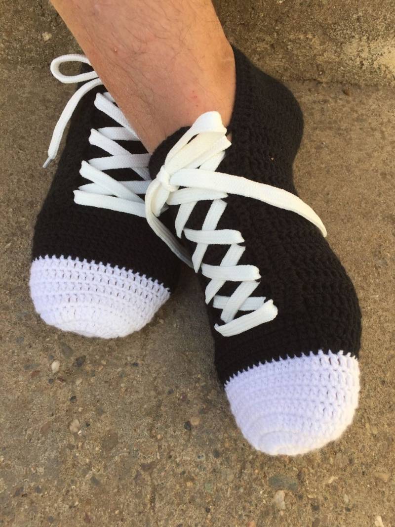 Männer Häkeln Erwachsene Hausschuhe , Weihnachtsgeschenk, Home Schuh Turnschuhe von AymineCanvas