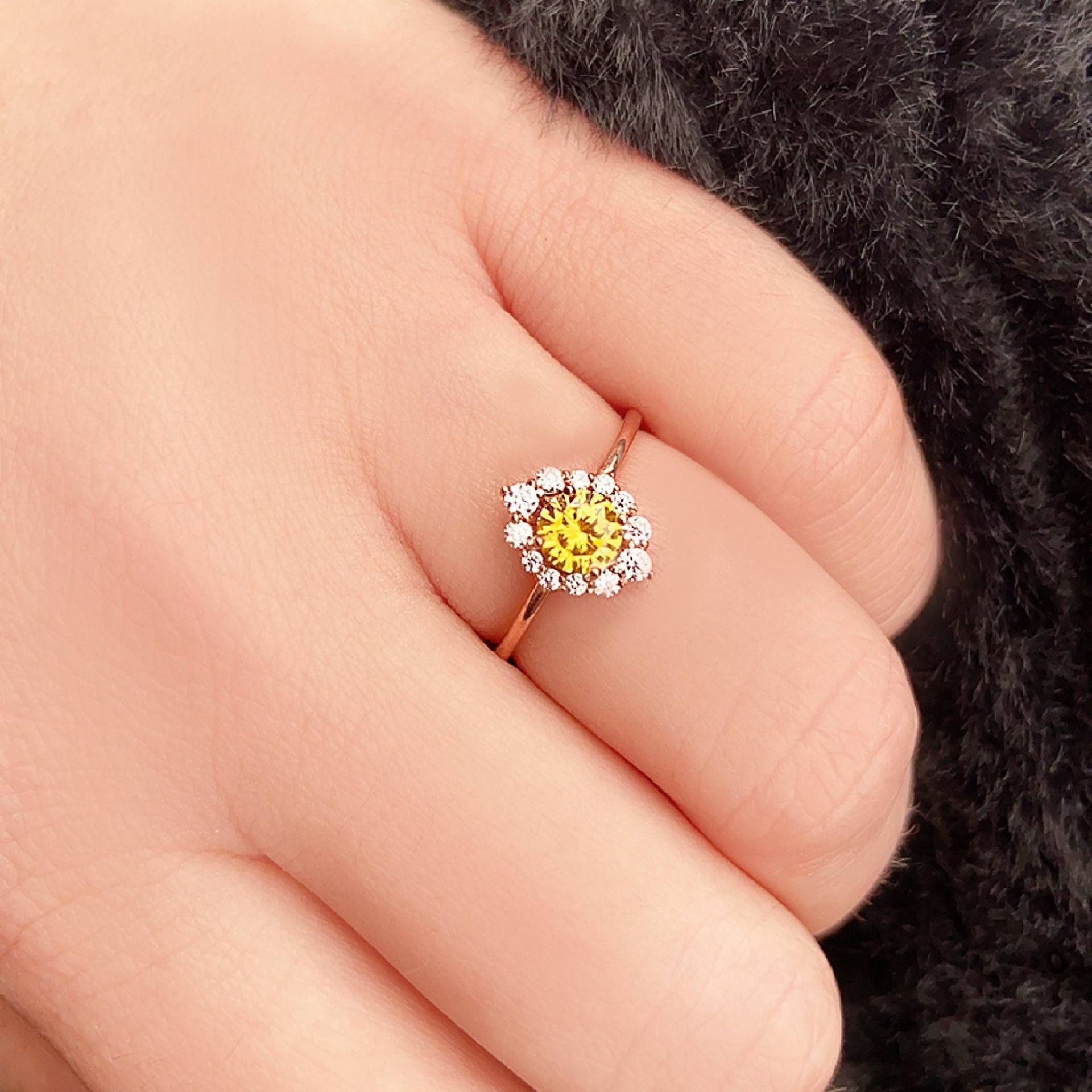Citrin Diamant Ring/November Geburtsstein 14K Gold Verlobungsring Solid Geschenk Für Sie Muttertagsgeschenk von AymirJewelry