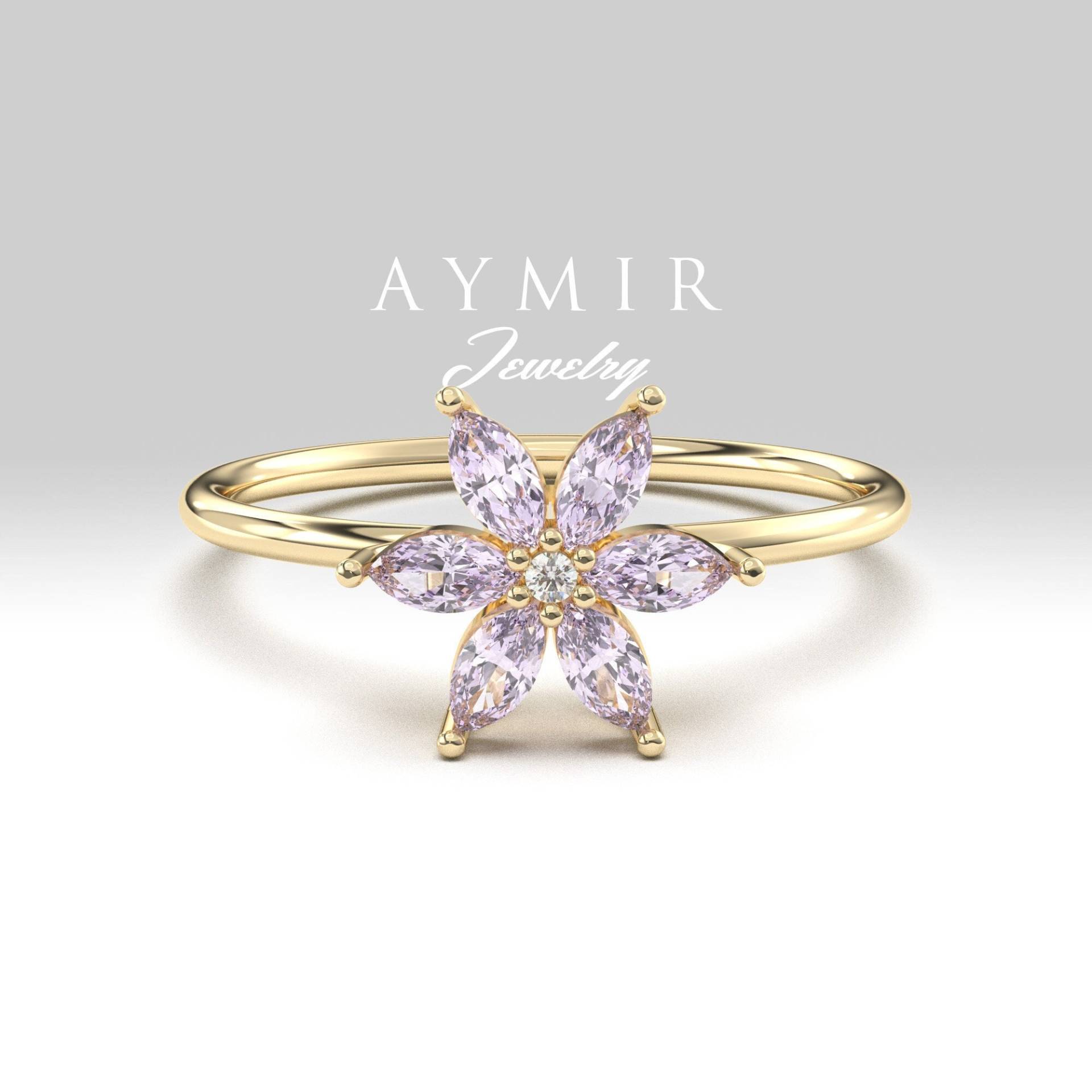 Diamant Und Lavendel Ring, Zierliche 14K Gold Weiß Rose Juni Geburtsstein Stapelbarer Geburtstagsgeschenk von AymirJewelry