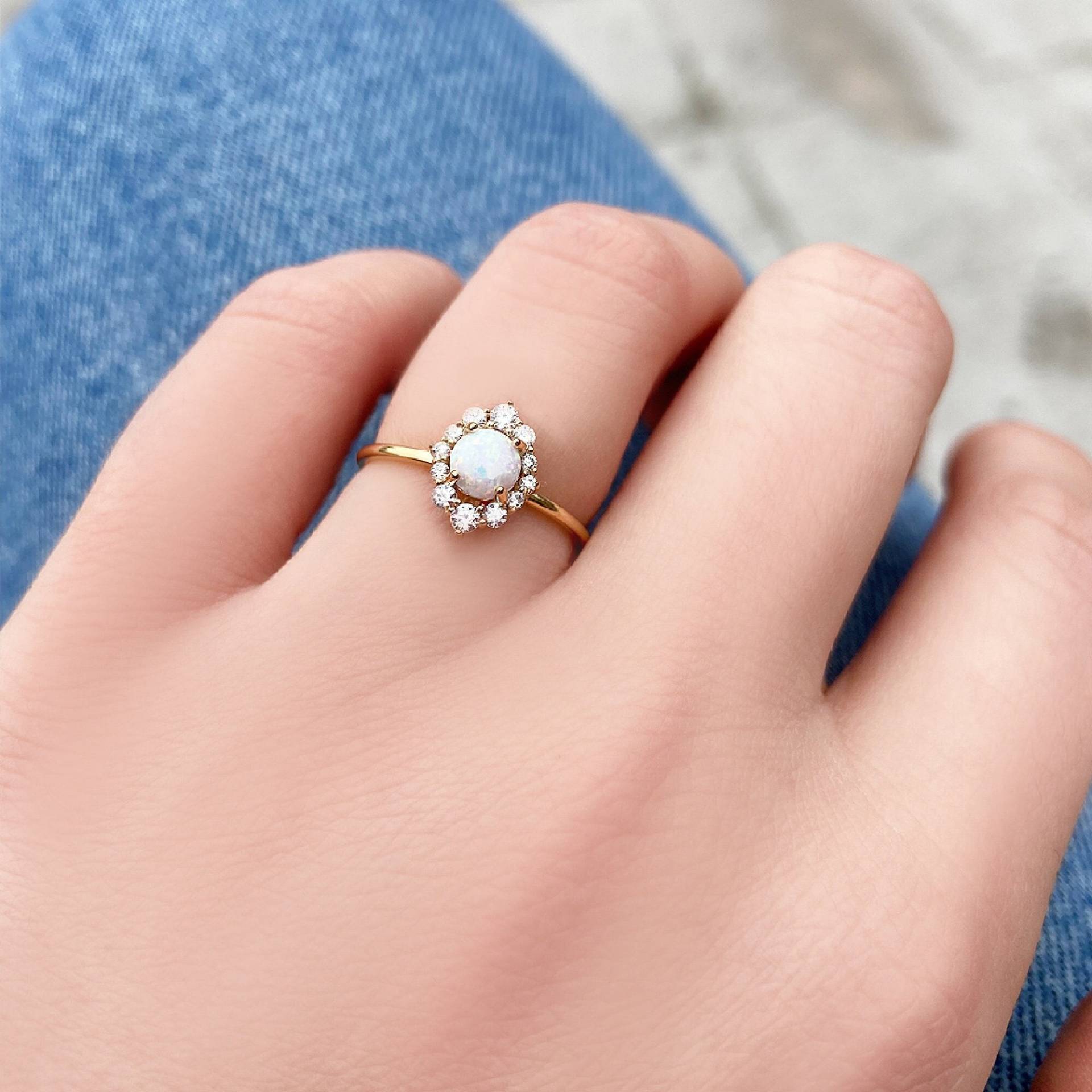 Zierlicher Opal Diamant Ring | 14K Gold Oktober Geburtsstein Geburtstagsgeschenk Muttertagsgeschenk Geschenk Für Sie von AymirJewelry