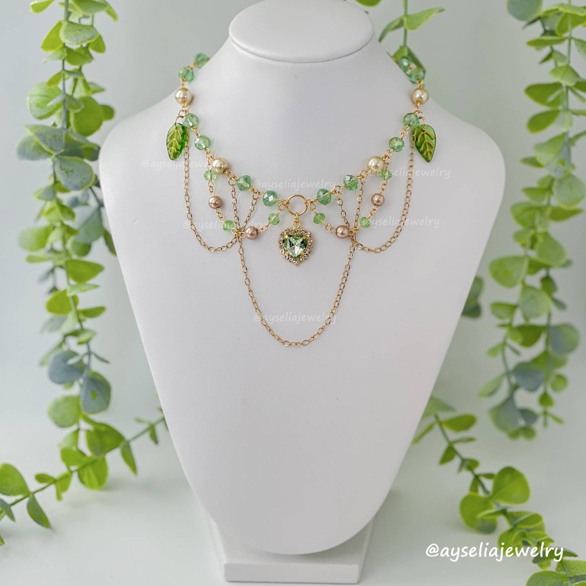 Waldfee Halskette, Verzauberte Waldfee, Fairycore Grüne Perlen, Natur Inspiriert, Erdfee, Viktorianisch, Grunge Feen von AyseliaJewelry