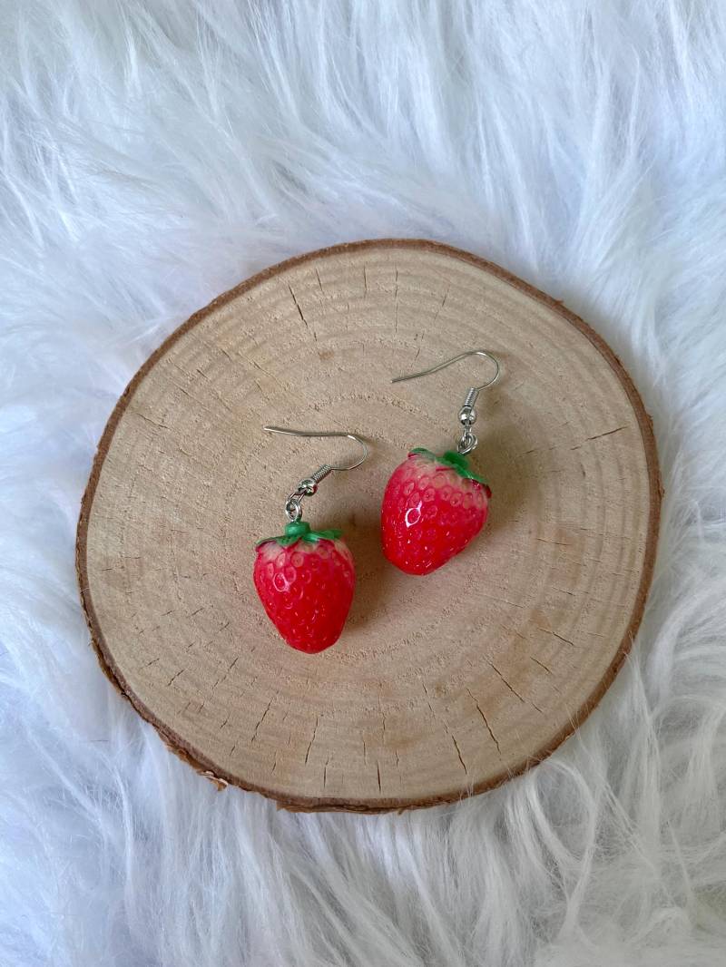 Earrings "strawberry" Earrings "strawberry" von AzadiShopDE