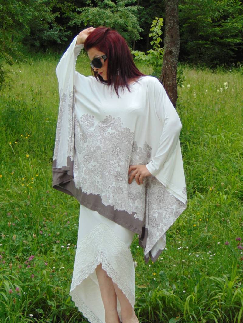 Off White Und Cappuccino Tunika/Plus Size Tunika/Oversize Tunika/Maxi Größe Top/Maxi Top/Tunika Langarm/Tunika Kleid von AzaliaCult