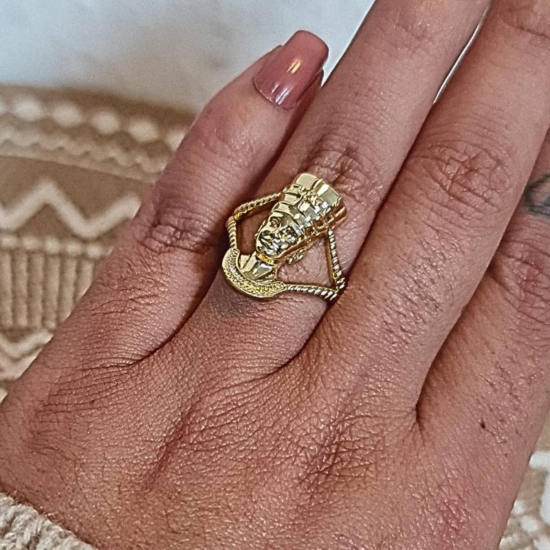 Nefertiti Ring - Egyptian Queen Jewelry, Stainless Steel Gold Ring, Afrocentric Statement Ancestral Symbol Jewelry von Azizaroots