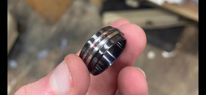 Sz.9 Schwarzer Titan Meteorit Ring von AzothDesigns