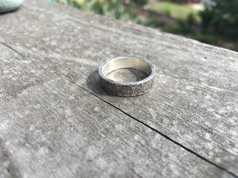 Rustikales Geschmiedetes Silberband - Us Größe 21 cm von B2JewelryDesign